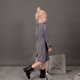 שמלת קפוצ'ון עם כיסים - אפור