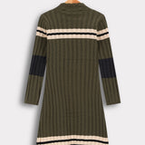 שמלת סריג פסים ספורטיבית - זית