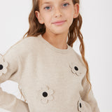 סוודר בשילוב פרחים סרוגים - בז'