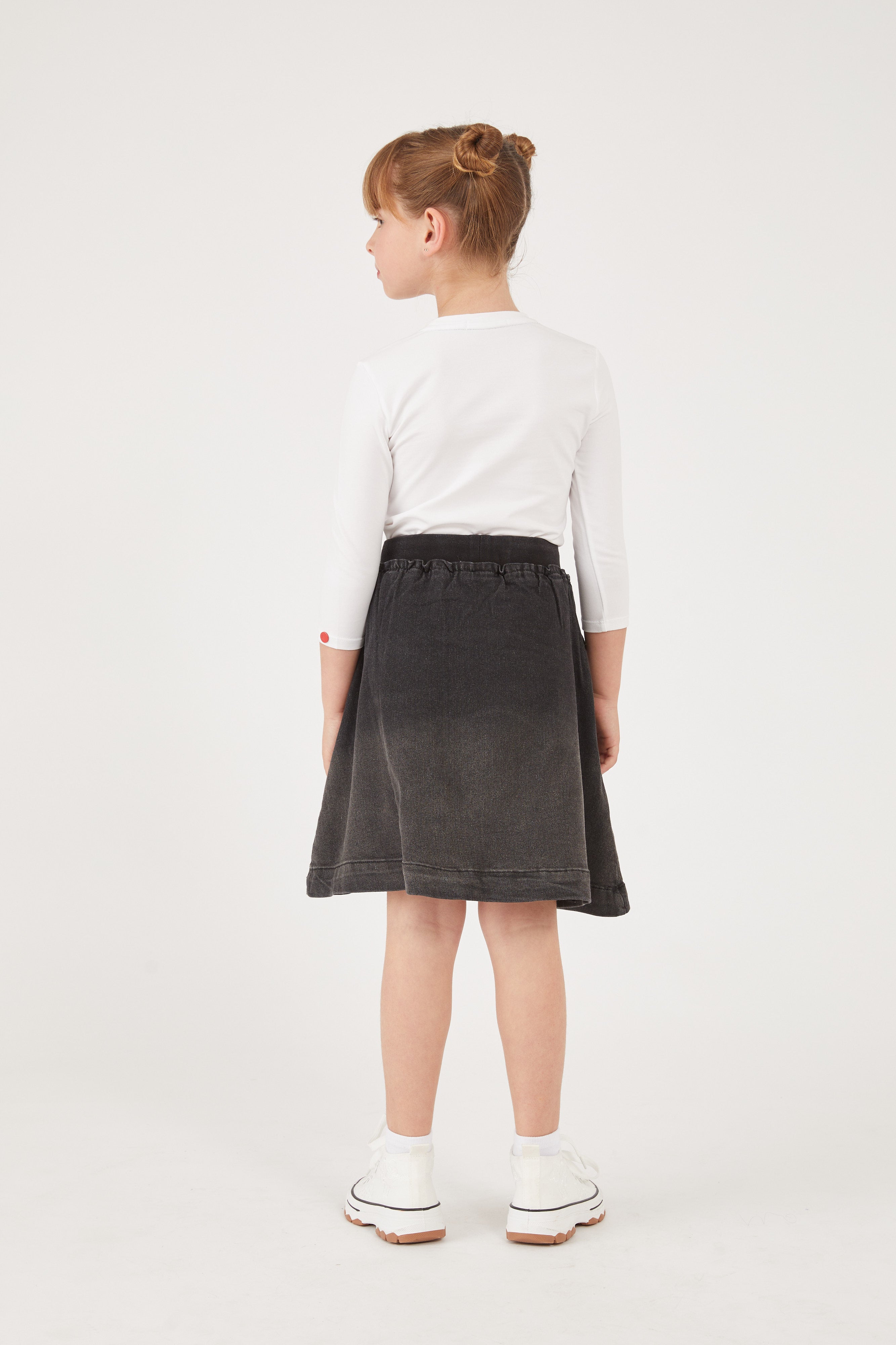 טישרט עם הדפס קידמי - שחור 06