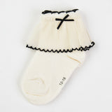 גרבי מלמלה - בז׳