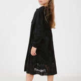 שמלת הדפס קטיפה בשילוב סריג - שחור