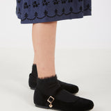 נעלי בובה עם תליון - שחור
