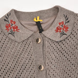 שמלת סריג עם רקמה פרחונית - חום