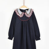 שמלה עם צווארון רקמה - נייבי