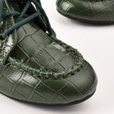 נעלי מוקסין בגימור קרוקו - זית