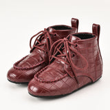 נעלי מוקסין בגימור קרוקו - בורדו