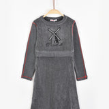 שמלת קטיפה עם תחנת רוח - אפור