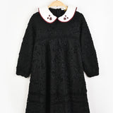 שמלת תחרה עם צווארון רקמה - שחור