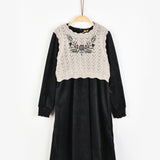 שמלת קטיפה בשילוב וסט סריג - שחור