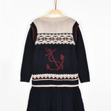 שמלת סריג עם דוגמה - נייבי