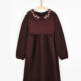 שמלה עם צווארון רקמה - בורדו