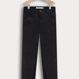 מכנסי קורדרוי בגזרת סקיני - שחור