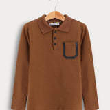 חולצת פולו עם כיס  - קאמל