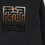 חולצה עם רקמת מבוך - שחור