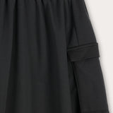 חצאית ספורטיבית עם שני כיסים - שחור