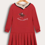 שמלת קפלים עם פתח ריב - אדום