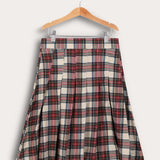 חצאית קפלים מדוגמת - ירוק