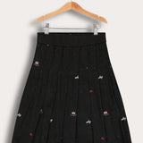 חצאית קפלים מדוגמת - נייבי