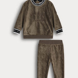 פיג'מת קטיפה בסיומת ריב - זית