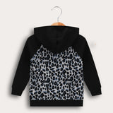 חולצה מנומרת עם קפוצ'ון - כחול