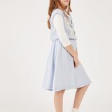 וסט תחרה עם רקמה - תכלת