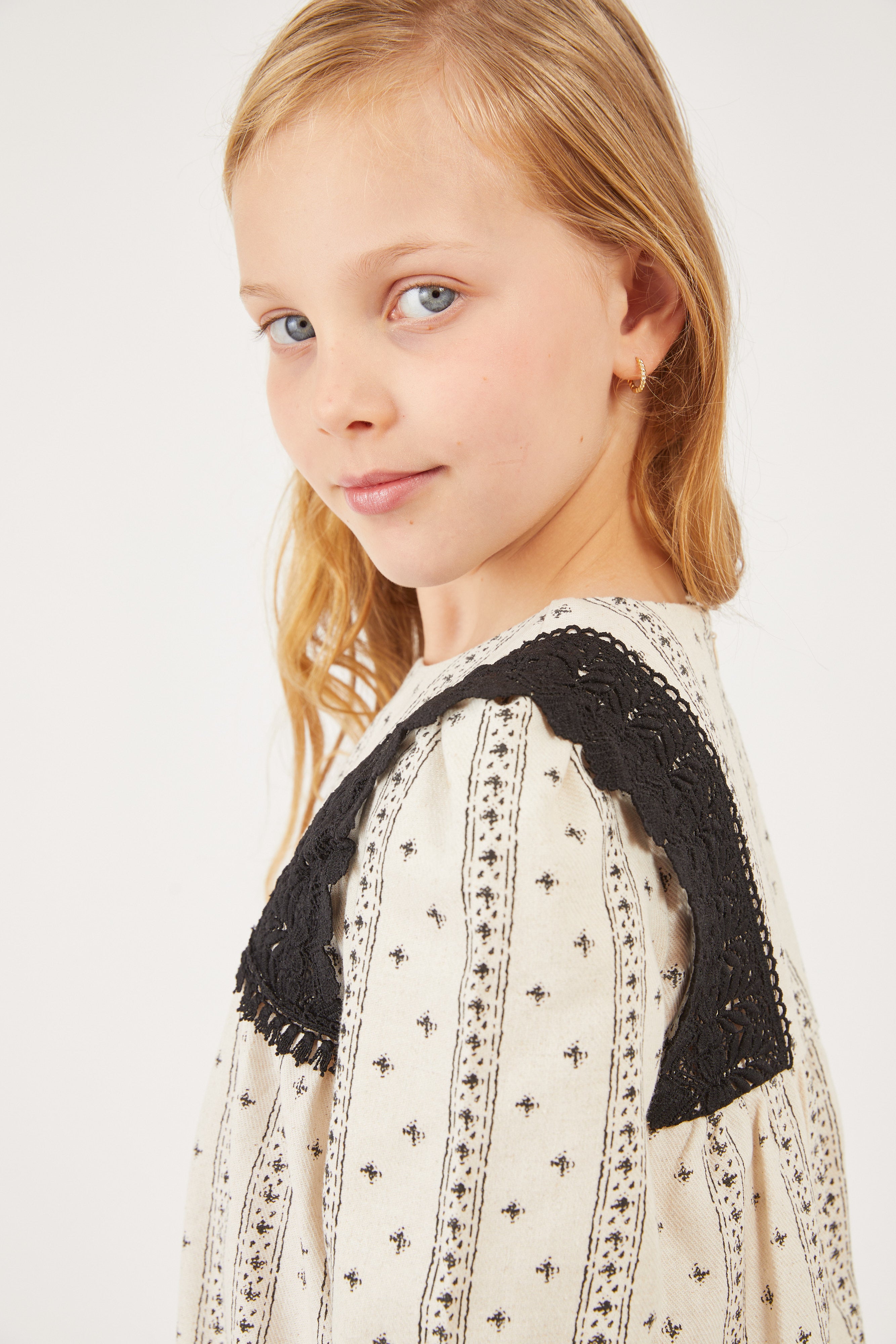 שמלה מודפסת מלמלות  - black/stone 10