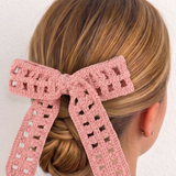 Crocheted pin with holes - pink