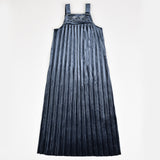 חלוק קפלים עם רקמה - כחול