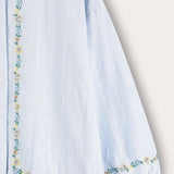 חולצת רקמה שרוולים נפוחים - תכלת