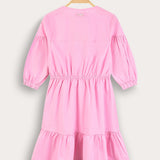 שמלת קומות עם כיווצים וסרט - ורוד