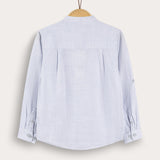 חולצת אריג מכופתרת - תכלת