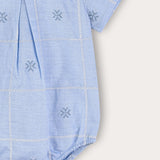 אוברול בייבי עם רקמה - תכלת