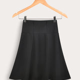 חצאית ג'רסי בשילוב כפתורים - שחור