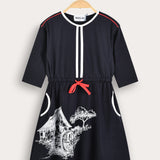 שמלת כיסים בהדפס כפרי - נייבי