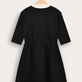 שמלת כיסים בהדפס כפרי - שחור