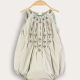 אוברול עם רקמת פרחים - מנטה