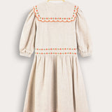 שמלת פשתן עם רקמת פרחים - בז׳