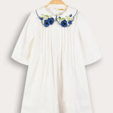 שמלת קפלים עם צווארון מעוצב - שמנת