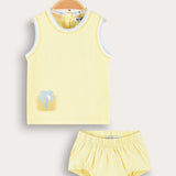 Baby set with crochet square - yellow