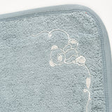 סינר מגבת עם רקמה - תכלת