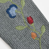 חליפת סריג עם רקמה - אפור