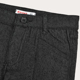 Front seam of shorts - black